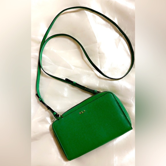 Lauren Ralph Lauren Handbags - Ralph Lauren Crossbody/Wallet 💚 Removable/Adjustable Strap,💚 W 8” x 5” H 💚